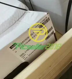 MOTOR F12-110-MF-IV-Z-000-0000-P0