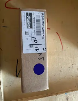 SHIPPING PARKER RE06M35W2V1XW