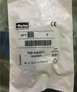 NEW PARKER P2E-KS32C1 SOLENOID VALVE