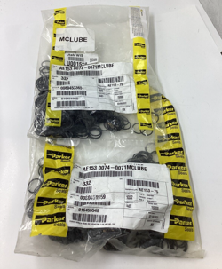2 BAG OF 332 PARKER SEALS MCLUBE O-RING PART # AE153 0074-0071MCLUBE