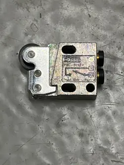 PARKER PXC-M121 PNEUMATIC SWITCH