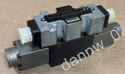 1PC NEW IN BOX PARKER D1FVE02BCVXW25 PROPORTIONAL VALVE