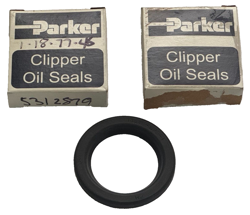 LOT OF 2 NEW IN BOX PARKER 3QTR20 OIL SEAL