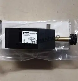 1PCS NEW IN BOX PARKER PHS520S-8 SOLENOID VALVE