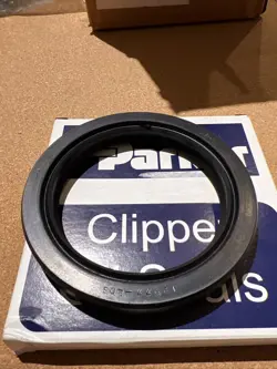 PARKER CLIPPER OIL SEAL 12677 LDS 