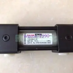 1CB40BB40-BD
