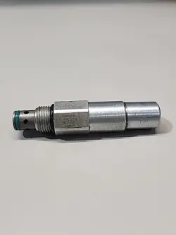 PARKER  RD102S13 DIRECT RELIEF VALVE
