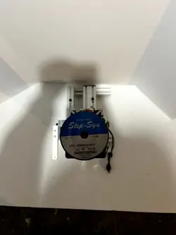 LINEAR ACTUATOR POSITIONER