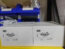 PARKER   PXC-J1110551    VALVE   NEW IN BOX . DHL