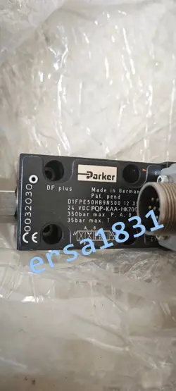 NEW AND UNPACKED PARKER D1FPE50HB9NS00 GEARED VALVE