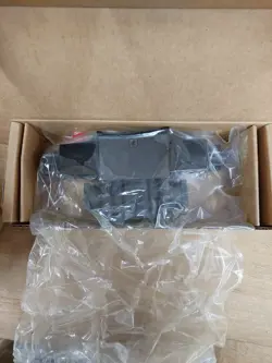 D1VW004CNYC