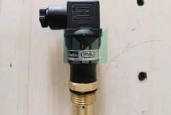 PRESSURE SWITCH