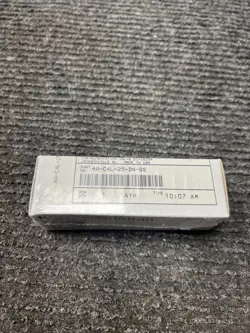 NEW PARKER 4A-C4L-25-BN-SS CHECK VALVE