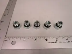 HEAD PLUG