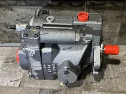 1PC NEW FOR PARKER PVP1636R212 HYDRAULIC PISTON PUMP 3600PSI 3/4IN