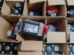 1PCS NEW  PARKER  VE13-ESP012C2  PNEUMATIC VALVE   DHL EXPRESS DELIVERY