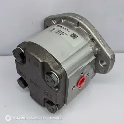 3349111734