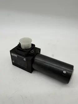 SWITCH 10-100