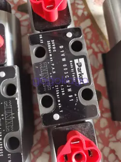 PARKER DOUBLE SOLENOID VALVE D1VW003CNJW91