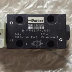 1PC NEW PARKER D1VW001FNJW91 VALVE FAST SHIPPING