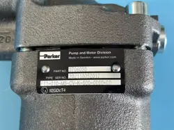 1PC NEW PARKER HYDRAULIC MOTOR 3706030 F11-010-MB-CV-K-000-000-0 DHL 
