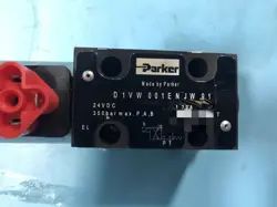 1PCS NEW PARKER SD1VW001ENJW ELECTROMAGNETIC DIRECTIONAL VALVE 