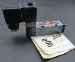 PARKER 49401-1215 SOLENOID