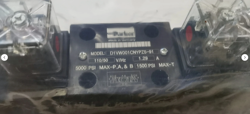 1PCS NEW D1VW001CNYPZ5-91 FOR PARKER ELECTROMAGNETIC VALVE D1VW001CNYPZ5-91 #RJI