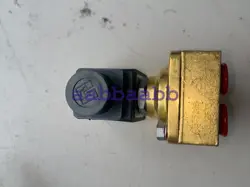 1PCS NEW PARKER 322F35-DC24V SOLENOID VALVE