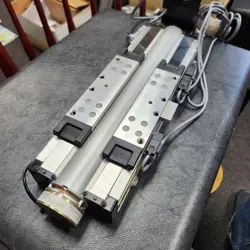 PARKER 404XR POSITIONING TABLE