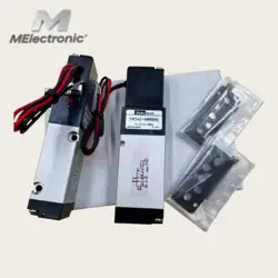 SR542-RMM8RK 1PC NEW PARKER SOLENOID VALVE IN BOX EXPEDITED SHIPPING AVAILABLE