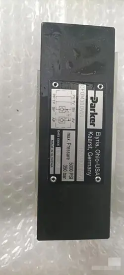 NEW 1PC SCPOM3DDV PARKER ONE-WAY VALVE CPOM3DDV50 DHL