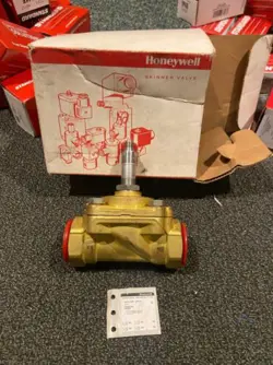 HONEYWELL  7322GBN64N00 VALVE TYPE 721G,7321H,7322G,7322H NEW