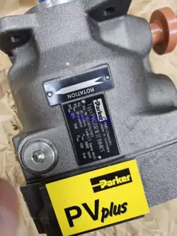 PARKER PV020R1K1T1NMR1 NEW