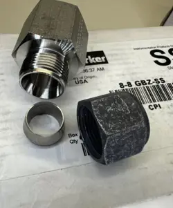 FEMALE CONNECTOR