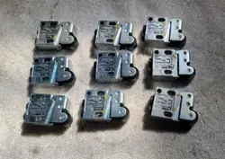 12000458 PXC-M12 NEW PARKER VALVE PXC-M121 1PC