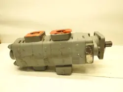 NEW OEM PARKER 323-9130-046 COMMERCIAL INTERTECH HYDRAULIC TRIPLE GEAR PUMP