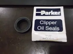 NIB PARKER 2QTR12 7054 H1L5 CLIPPER OIL SEAL (190-2)