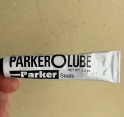 LUBE PARKER