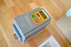 AC10 SERIES VARIABLE