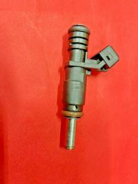 Image 1 of OEM SIEMENS  Fuel Injector for BMW	125i,BMW	128i,BMW	328i,BMW	323i, 155-0465