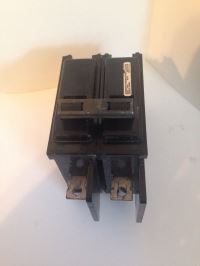 Image 5 of 100 amp main breaker ITE Siemens lug type, EQ-B, BQ2-H100