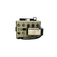 Image 1 of Siemens 3TJ5001-0BB4 Auxiliary Contactor Block Relay With 3TX 4210-0M USA