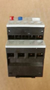 Image 5 of Siemens 3RU1116-1HB0 3 pole overload relay adjustable from 5.5 - 8 AMPS