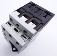 Image 5 of 2x Siemens 3RV1011-1GA10 E-Stand: 01 Leistungsschalter   3RV1901-1D E: 02 -used-