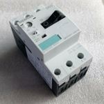 Image 4 of New In Box Siemens motor protection circuit breaker 3RV1011-1GA10