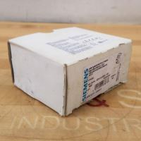 Image 3 of Siemens 3RV1011-1GA10 3-Pole Circuit Breaker, 4.5A-6.3A Range, 400/690V - NEW