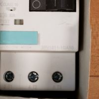 Image 2 of Siemens 3RV1011-1GA10 3-Pole Circuit Breaker, 4.5A-6.3A Range, 400/690V - NEW