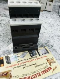Image 5 of  Siemens overload relay   3ru1116-1hb0  3ru1916-3aa01 ( box#25)
