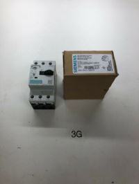 Image 1 of New Siemens 3RV1011-1GA10 Motor Starter Protection Circuit Breaker ON/OFF Rocker